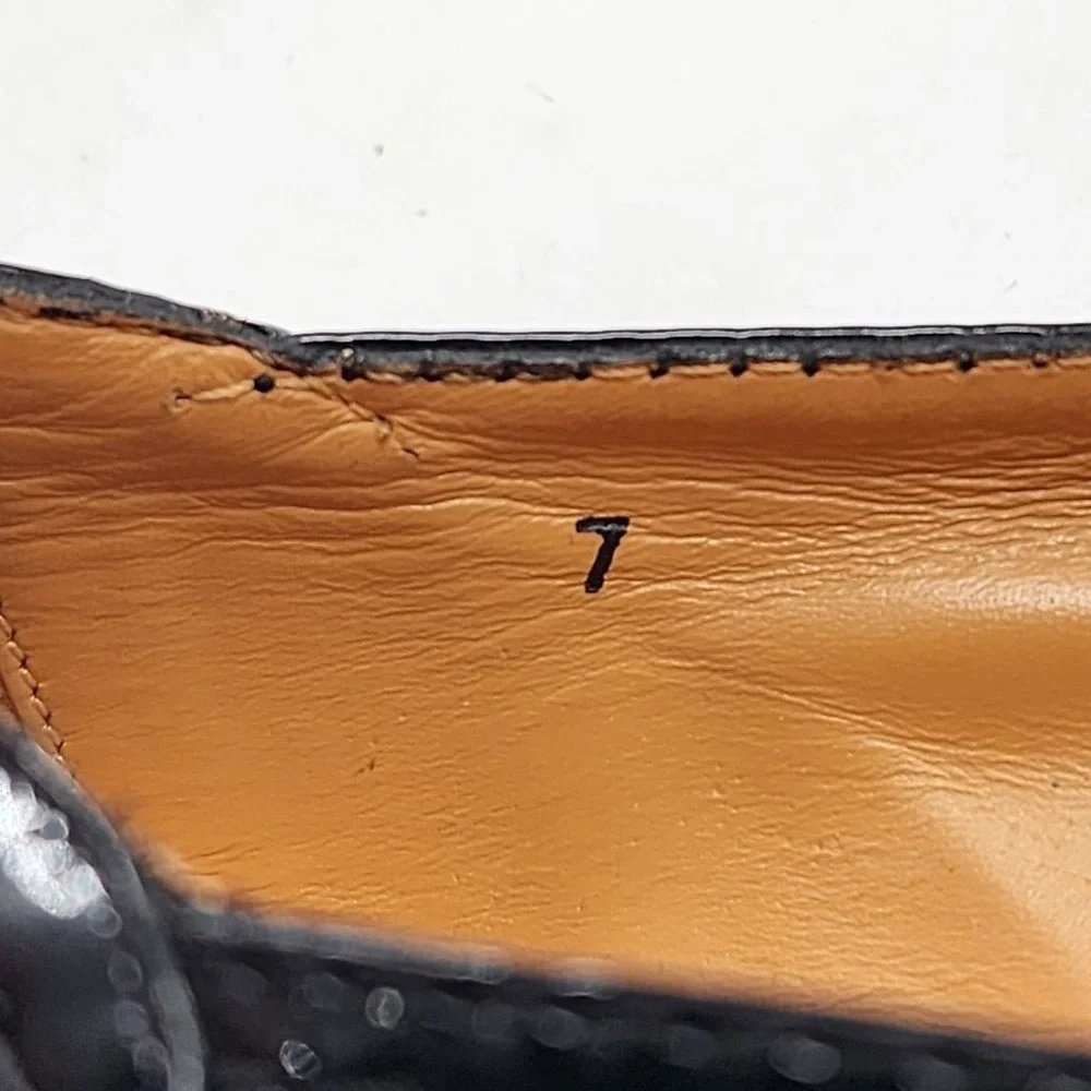 Tod's Black Patent‎ Leather Flats & Loafers Size 7